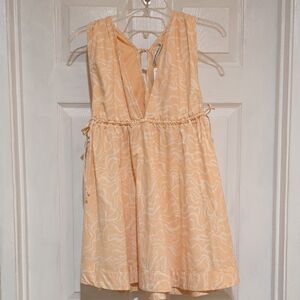 NWT Abercrombie & Fitch Light Orange Patterned Dress